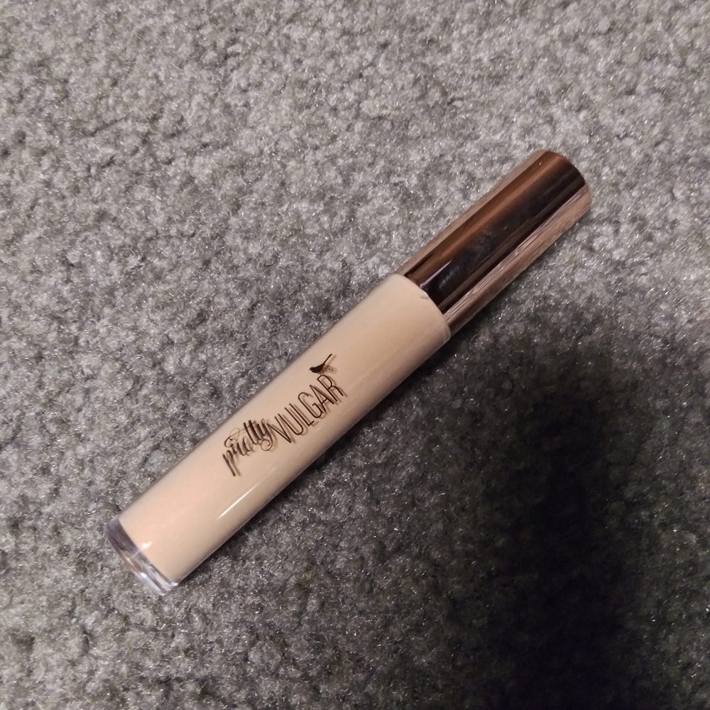 Pretty Vulgar Concealer